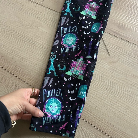 Kids Halloween Themed Leggings size 10 - Picture 2 of 3